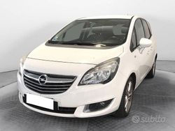 Bianco Usata 2016 Opel Meriva Design Edition Monovolume | 9900 € (Molto cara)