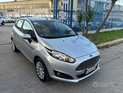 Argento Usata 2014 Ford Fiesta Due volumi | 6500 € (Buon prezzo)