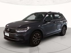 Dolphin grey metallizzato Usata 2023 VW Tiguan Life SUV | 26.200 € (Ottimo prezzo)