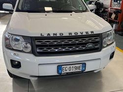 Bianco Usata 2011 Land Rover Freelander 2 S SUV | 7450 € (Cara)