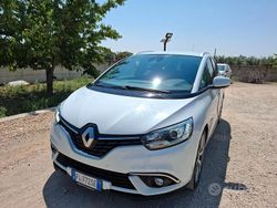 Bianco Usata 2017 Renault Grand Scénic Monovolume | 11.500 €