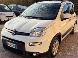 Bianco Usata 2023 Fiat Panda S Tre volumi | 10.900 € (Buon prezzo)