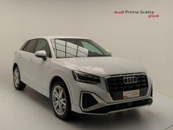 Bianco ghiaccio metallizzato Usata 2024 Audi Q2 Ambiente SUV | 33.900 € (Cara)