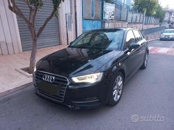 Nero Usata 2015 Audi A3 Comfort Tre volumi | 12.500 € (Ottimo prezzo)