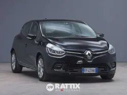 Nero Usata 2018 Renault Clio IV Zen Due volumi | 9677 € (Buon prezzo)