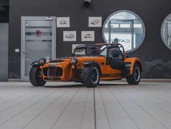 Golden saffron Nuova 2025 Caterham Seven Cabrio | 99.050 €