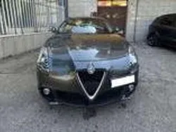 Grigio(met.) Usata 2016 Alfa Romeo Giulietta Distinctive Due volumi | 9499 € (Super prezzo)