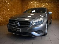 Grigio Usata 2013 Mercedes A180 Premium Tre volumi | 7400 € (Super prezzo)