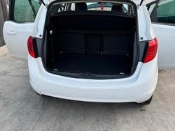 Bianco Usata 2015 Opel Meriva Monovolume | 5300 € (Buon prezzo)