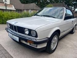 Bianco Usata 1989 BMW 325 Cabriolet Cabrio | 34.950 €