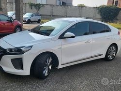 Bianco Usata 2018 Hyundai Ioniq Comfort Due volumi | 15.500 € (Molto cara)