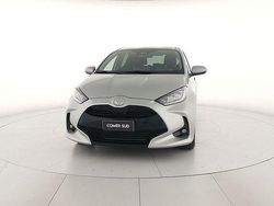 Argento Usata 2025 Toyota Yaris Hybrid Trend Tre volumi | 21.900 € (Buon prezzo)