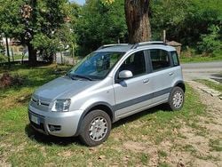 Grigio Usata 2012 Fiat Panda Due volumi | 8500 € (Molto cara)