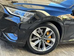Nero Usata 2020 Audi e-tron Sportback S-Line SUV | 24.860 €