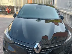 Usata 2023 Renault Clio V Tre volumi | 18.500 €