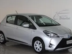 Toyota Yaris Hybrid