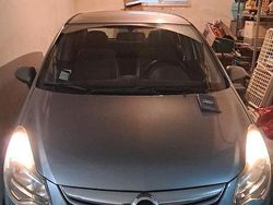 Grigio Usata 2014 Opel Corsa Tre volumi | 4500 € (Ottimo prezzo)