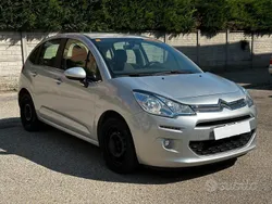 Argento Usata 2015 Citroën C3 SELECTION Due volumi | 5000 € (Ottimo prezzo)