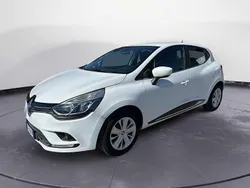 Usata 2016 Renault Clio IV Due volumi | 8800 € (Buon prezzo)