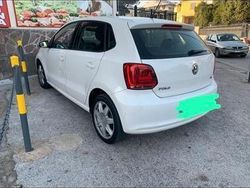 Bianco Usata 2012 VW Polo Comfortline Due volumi | 4500 € (Ottimo prezzo)
