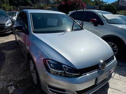 Grigio Usata 2017 VW Golf VII Highline Tre volumi | 13.999 € (Buon prezzo)