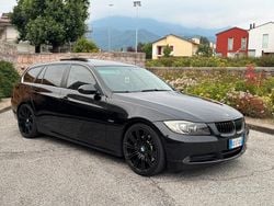 Nero Usata 2008 BMW 325 Station wagon | 4900 €