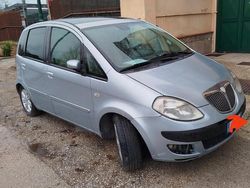 Usata 2005 Lancia Musa Monovolume | 2990 € (Cara)