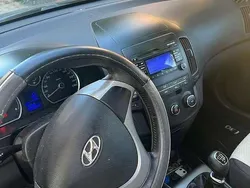 Usata 2011 Hyundai i30 Comfort Station wagon | 2000 €
