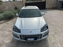 Argento Usata 2007 Porsche Cayenne Turbo SUV | 14.900 € (Ottimo prezzo)