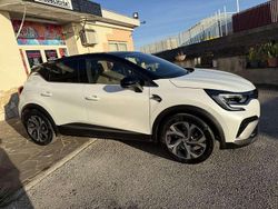 Usata 2022 Renault Captur RS Line SUV | 17.600 € (Buon prezzo)