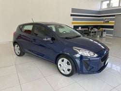 Blu/azzurro Usata 2018 Ford Fiesta Due volumi | 8800 € (Ottimo prezzo)