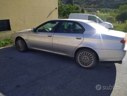 Usata 1999 Alfa Romeo 166 Tre volumi | 600 € (Buon prezzo)