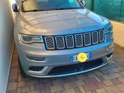 Usata 2020 Jeep Cherokee Summit SUV | 28.000 €