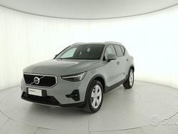 Grigio Usata 2025 Volvo XC40 Core SUV | 33.900 € (Buon prezzo)