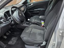 Usata 2011 Alfa Romeo Giulietta Due volumi | 4800 € (Buon prezzo)