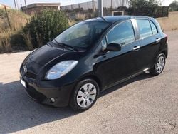 Nero Usata 2010 Toyota Yaris Due volumi | 4600 €
