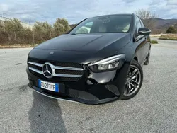 Nero Usata 2021 Mercedes B180 Executive Monovolume | 26.500 € (Buon prezzo)