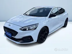 Bianco pastello Usata 2019 Ford Focus ST-Line Tre volumi | 13.900 € (Buon prezzo)