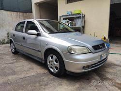 Grigio Usata 2000 Opel Astra Station wagon | 2000 € (Buon prezzo)