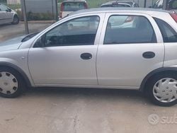 Grigio Usata 2004 Opel Corsa Due volumi | 1800 €