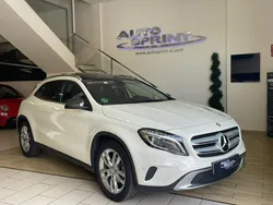 Bianco Usata 2015 Mercedes GLA200 Style SUV | 22.890 € (Molto cara)