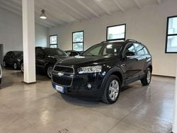 Nero Usata 2011 Chevrolet Captiva LT SUV | 5900 € (Buon prezzo)