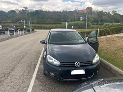 Blu Usata 2009 VW Golf VI Tre volumi | 5900 € (Buon prezzo)