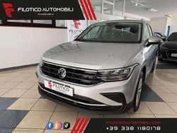 Grigio Usata 2022 VW Tiguan Life SUV | 24.890 € (Super prezzo)