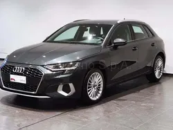 Grigio manhattan metallizzato Usata 2022 Audi A3 Advanced Due volumi | 26.900 € (Ottimo prezzo)