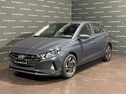 Grigio scuro Usata 2023 Hyundai i20 Tre volumi | 12.500 € (Ottimo prezzo)