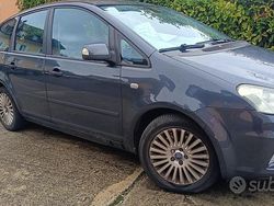 Usata 2010 Ford C-MAX Monovolume | 3900 € (Cara)