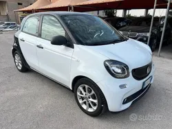 Bianco Usata 2019 Smart ForFour Electric Drive Tre volumi | 9900 € (Buon prezzo)