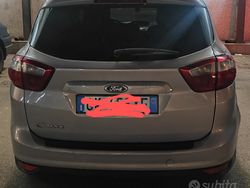 Grigio Usata 2014 Ford C-MAX Monovolume | 4000 € (Buon prezzo)