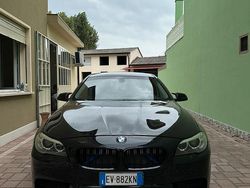 Nero Usata 2014 BMW 520 Efficient Dynamics Tre volumi | 16.500 € (Molto cara)